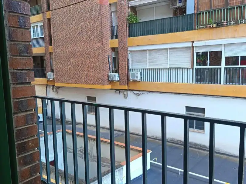 Piso en  Avenida Primero de Mayo 1 - Foto 8