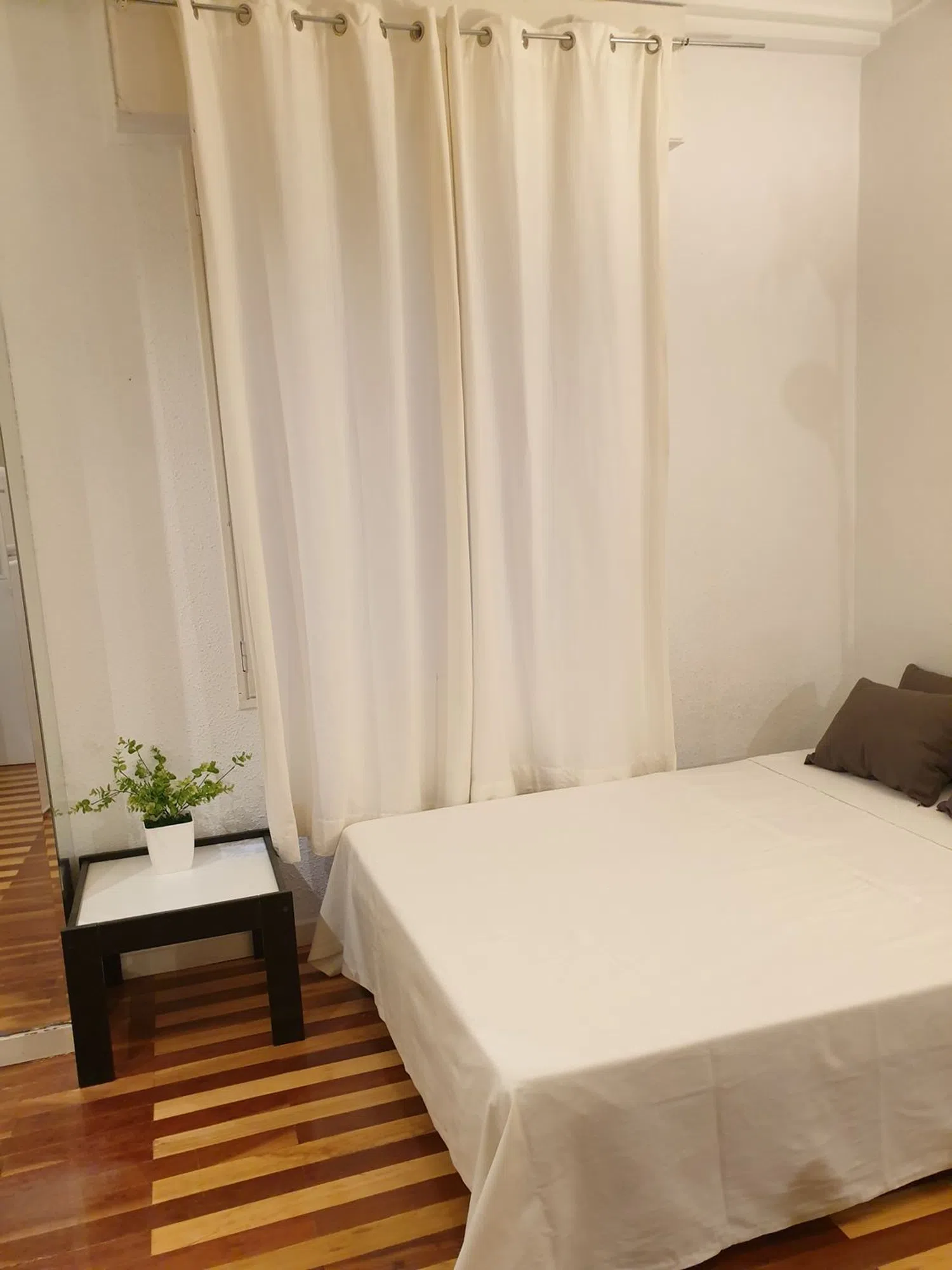 Estudio en calle de Pedro Teixeira, 10 - Foto 4
