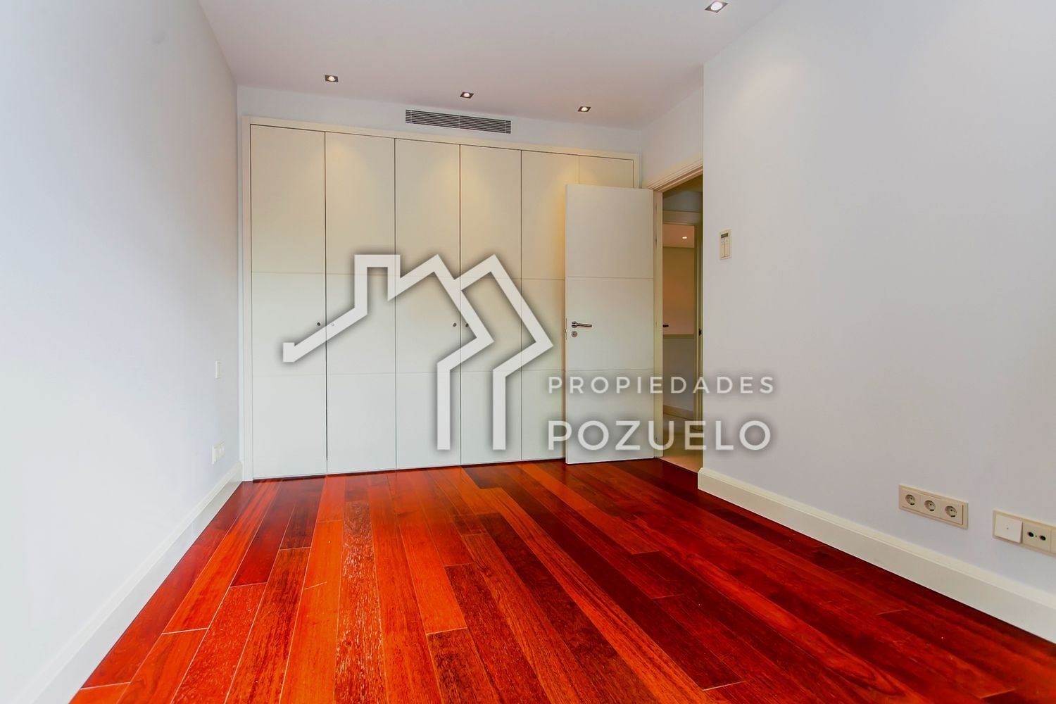 Chalet pareado en Calle Mistral, 2, La Finca - Foto 40