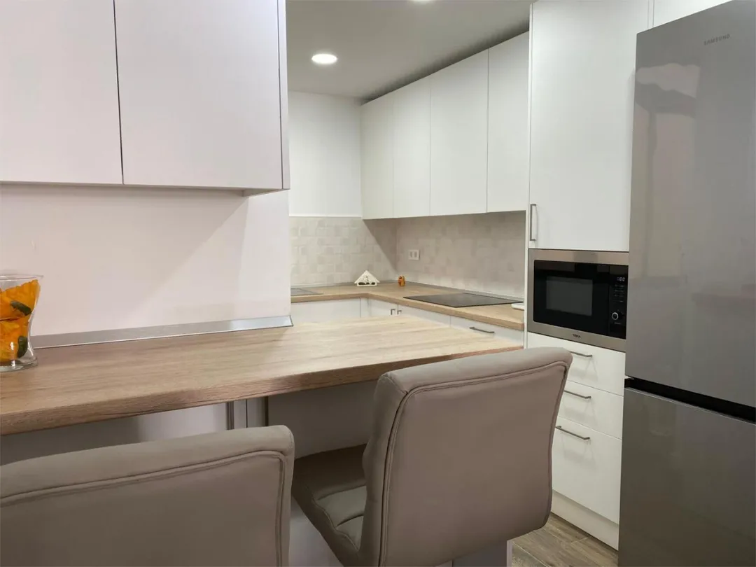 Piso en  Calle la Marina 63 - Foto 1