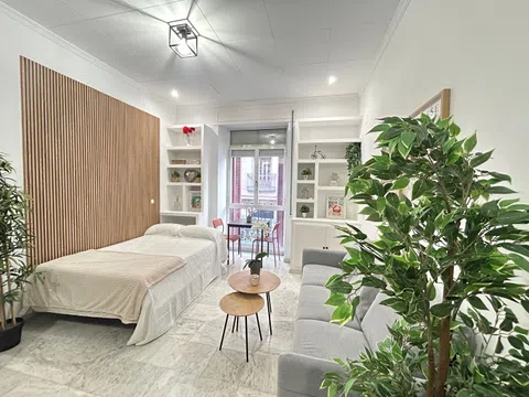 Estudio en calle de las Infantas, 6