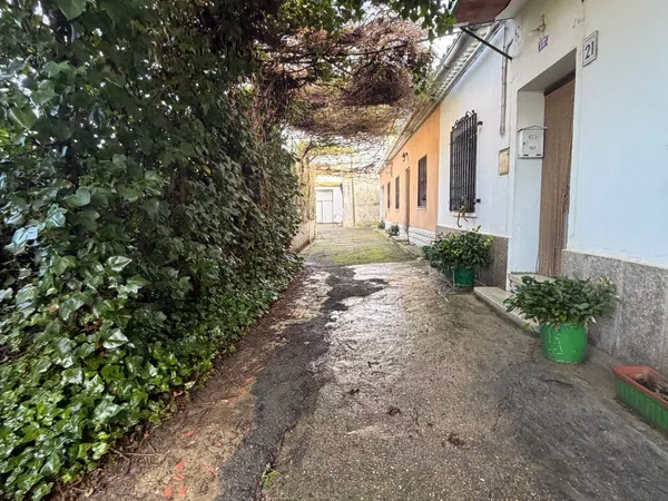 Casa de pueblo en calle Santa Águeda, 21 - Foto 1