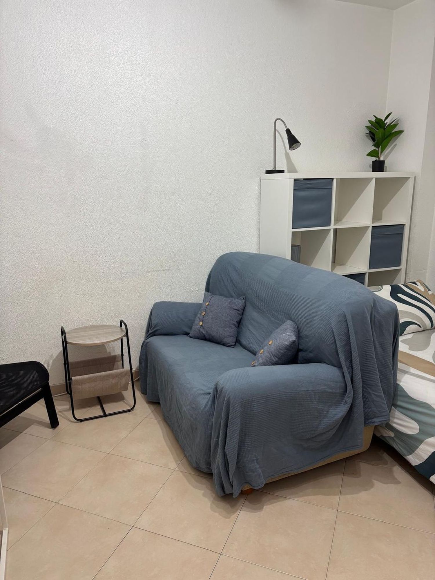 Estudio en calle de Berlín, 51 - Foto 2