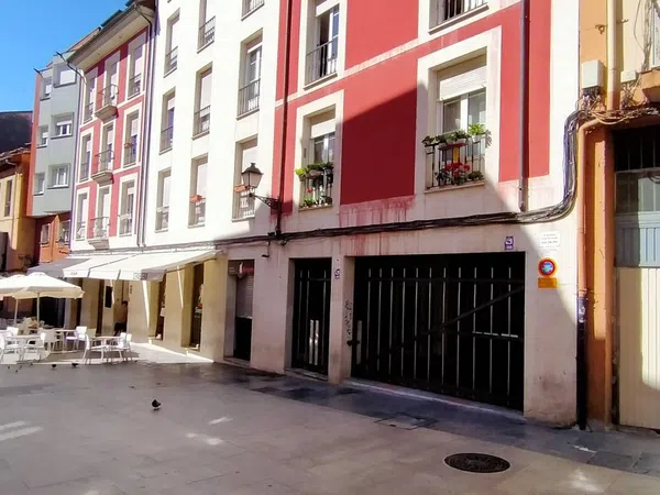 Piso en calle Carpio, 12