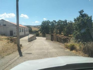 Chalet en horcajo medianero - Foto 1