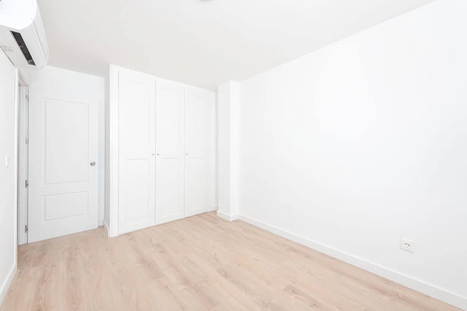 Piso en calle de Fuente del Saz - Foto 9