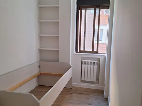 Piso en calle valderrodrigo, 50