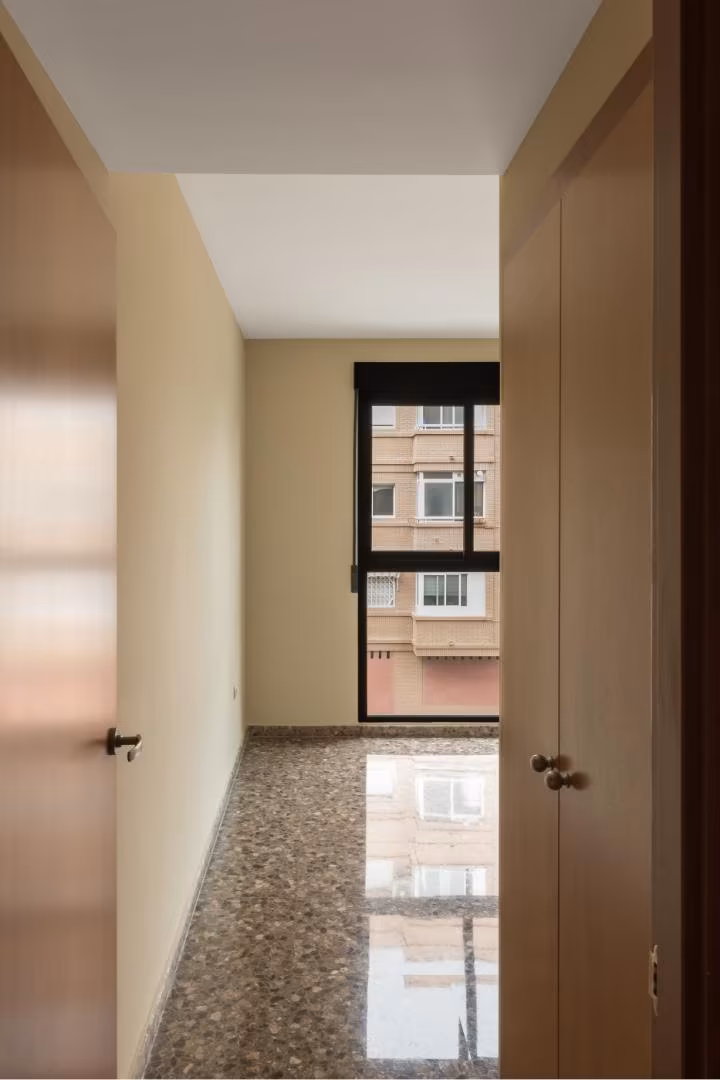 Piso en  Carrer de Joan Manuel Serrat 4 - Foto 5