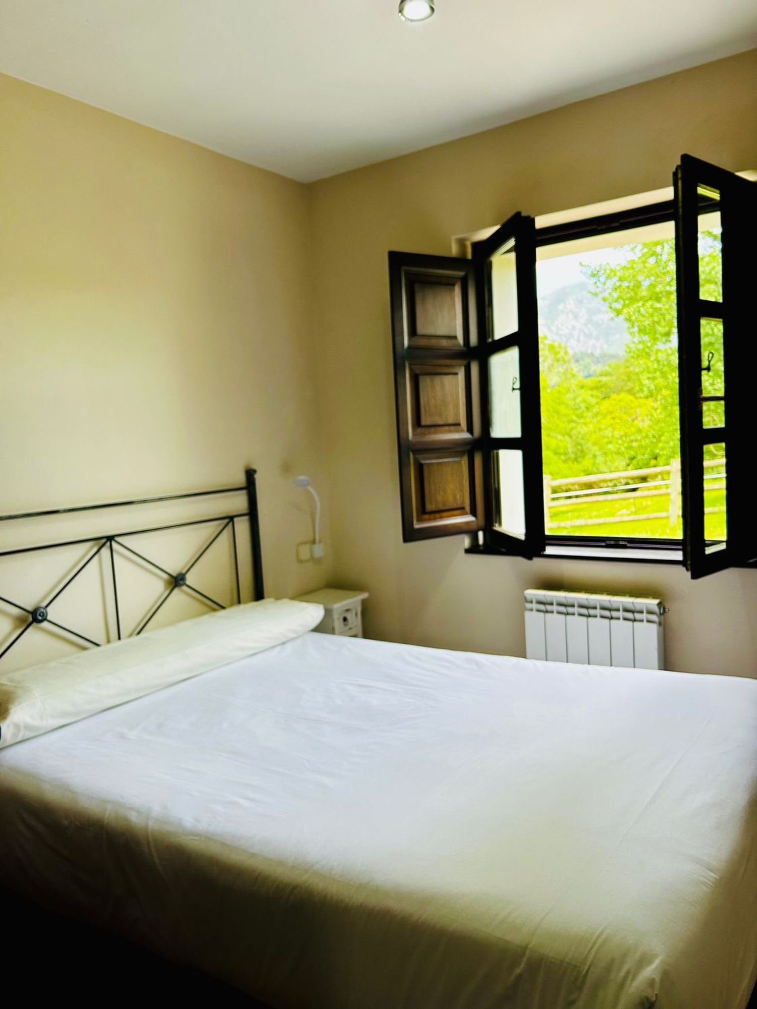 Chalet adosado en Huexes s/n - Foto 5