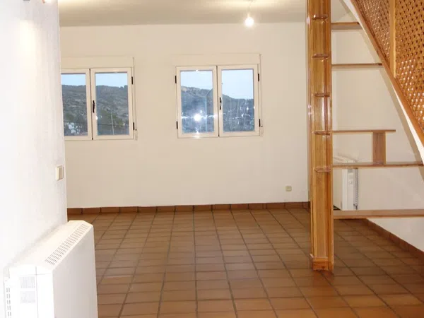 Chalet adosado en Calle Alcalá, 35 - Foto 1