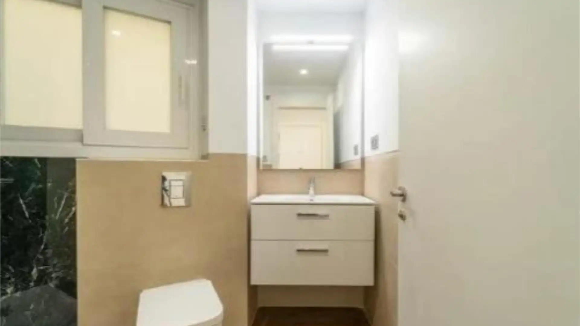 Piso en  Calle Pintor Guerrero del Castillo 2 - Foto 16