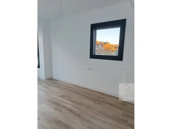Piso en Calle de Benet Cortada - Foto 5