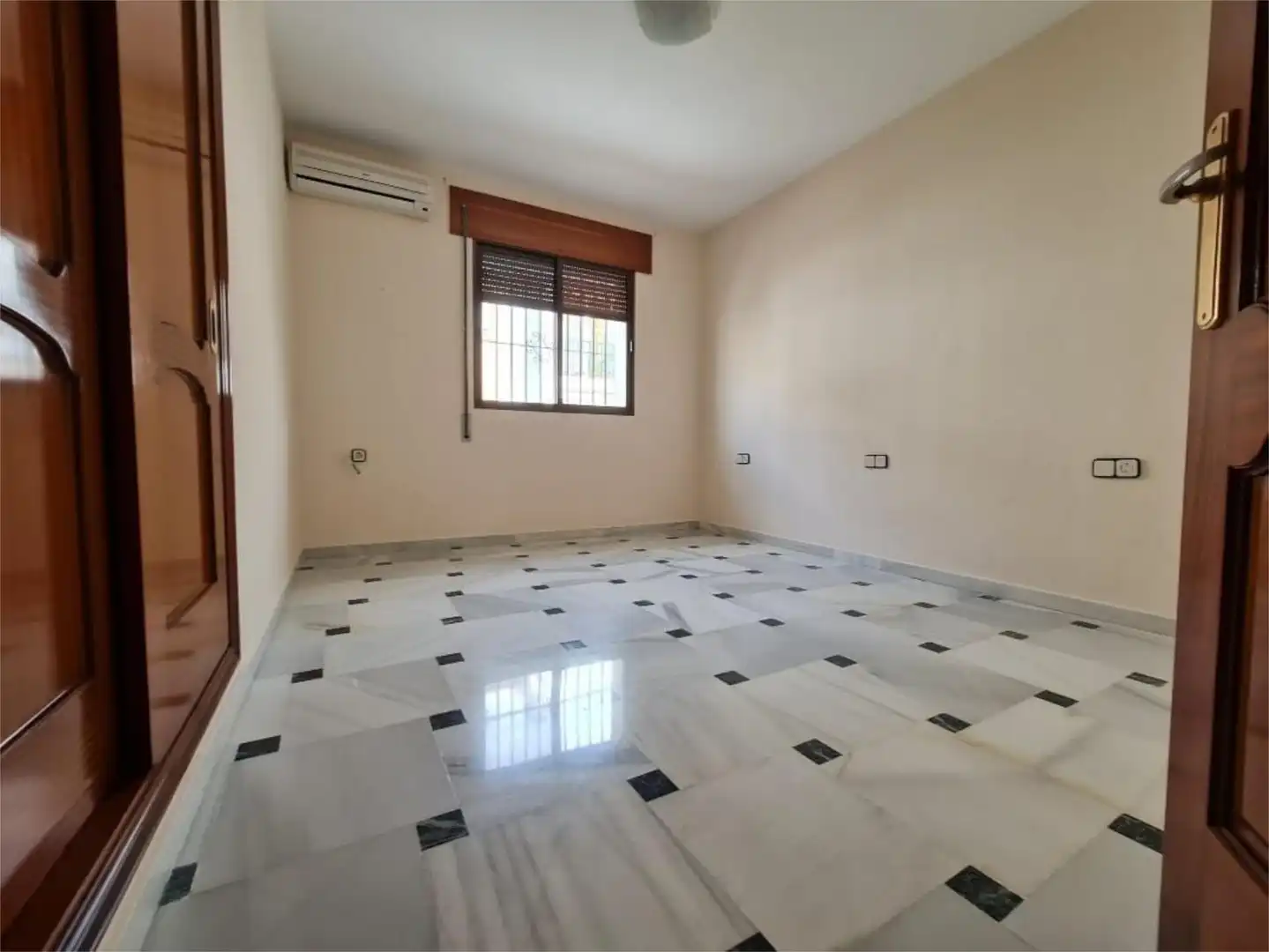 Piso en  Avenida de Álvaro Domecq 40 - Foto 5