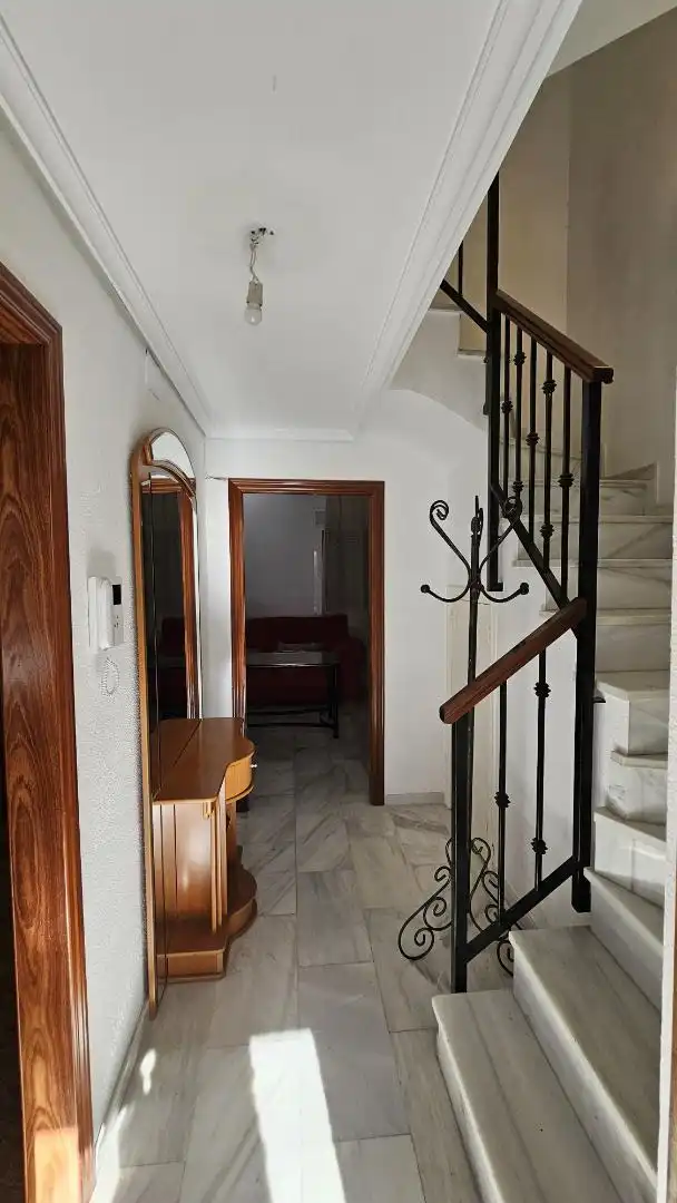 Casa adosada en  Paseo de la Ribera 22 - Foto 4