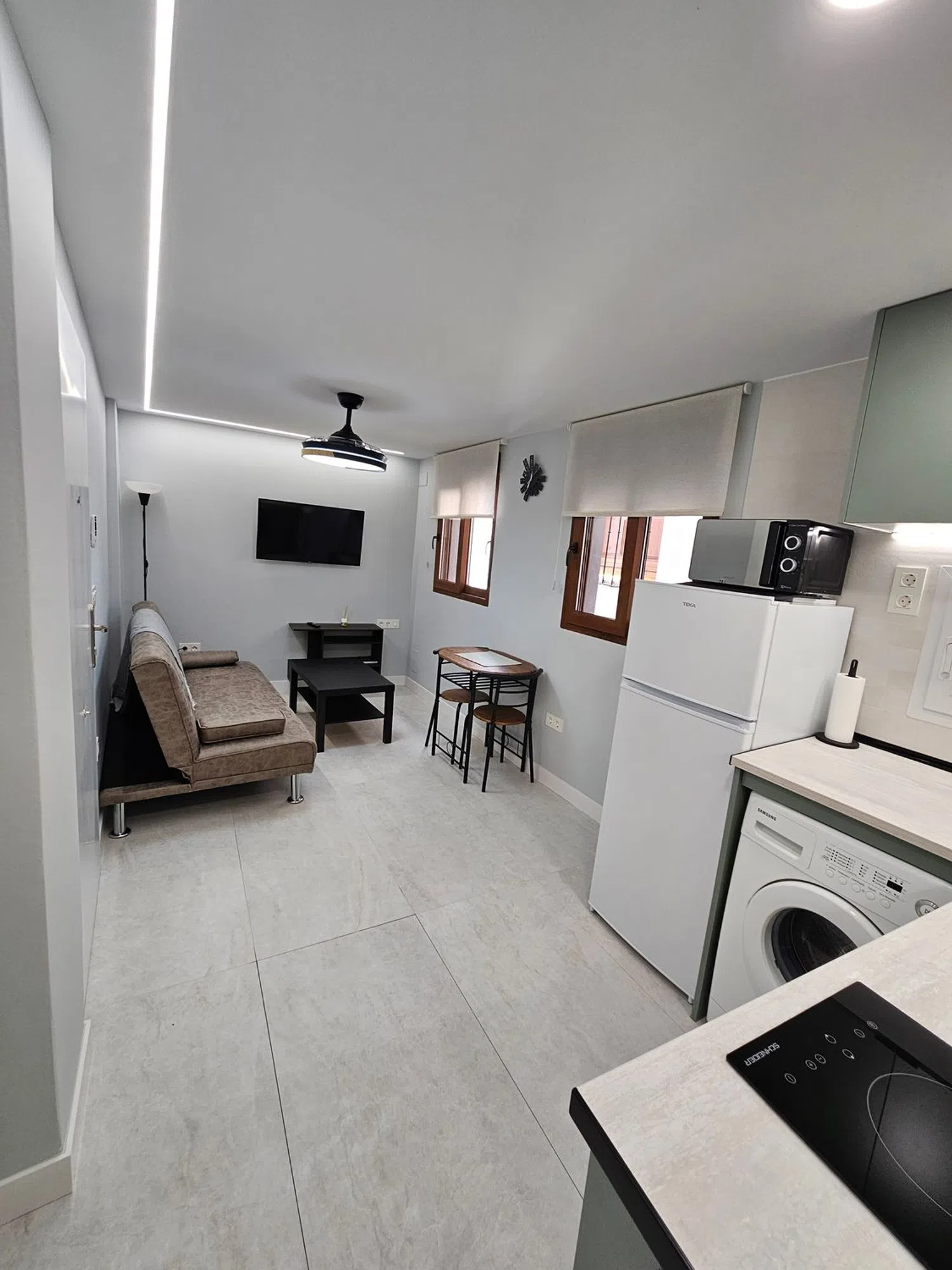 Piso en calle Cruellas, 2 - Foto 1