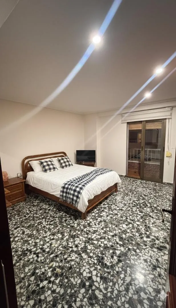 Piso en  Carrer de la Reina 59 - Foto 4