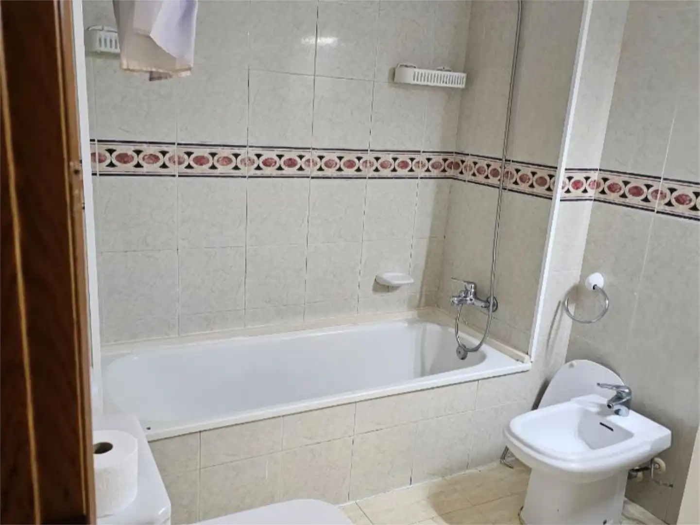 Piso en  Carrer Germanes Torrell 18 - Foto 8