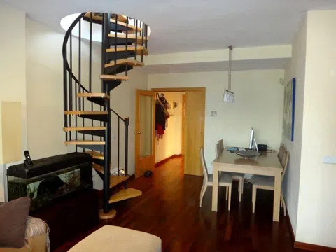 Dúplex en calle Indústria, 2