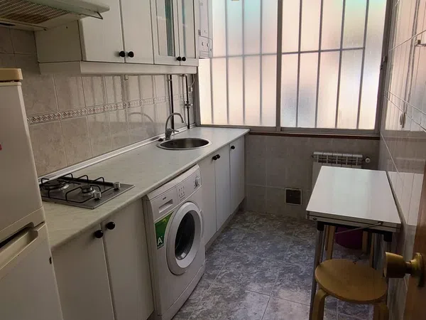 Piso en calle Madres Plaza de Mayo, 32 - Foto 2