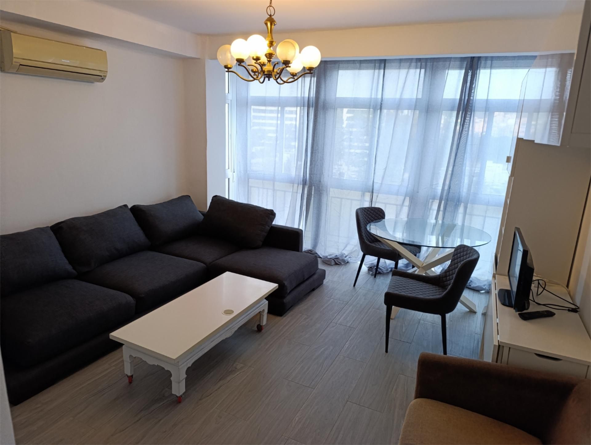 Piso en  Avenida del Doctor Marañón 36 - Foto 3