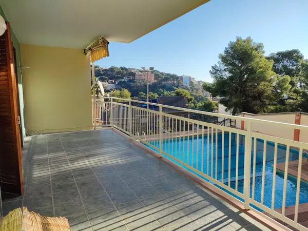 Piso en avenida del Poal, 32 - Foto 2