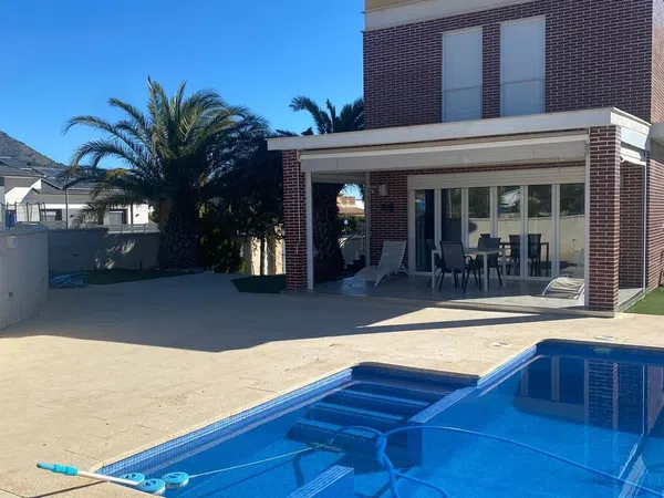 Casa o chalet independiente en Avenida Fuentes del Marqués, 23 - Foto 5