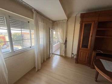 Piso en  Avenida Juan Sebastián Elcano 23 - Foto 4