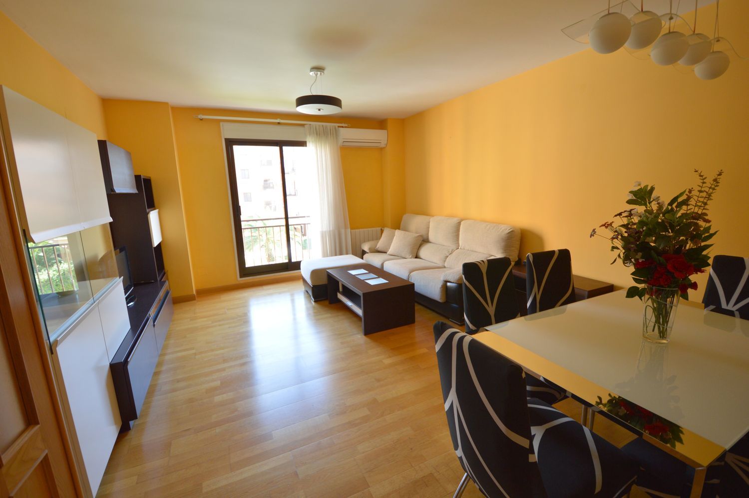 Piso en avenida de la Unión Europea, 12 - Foto 2