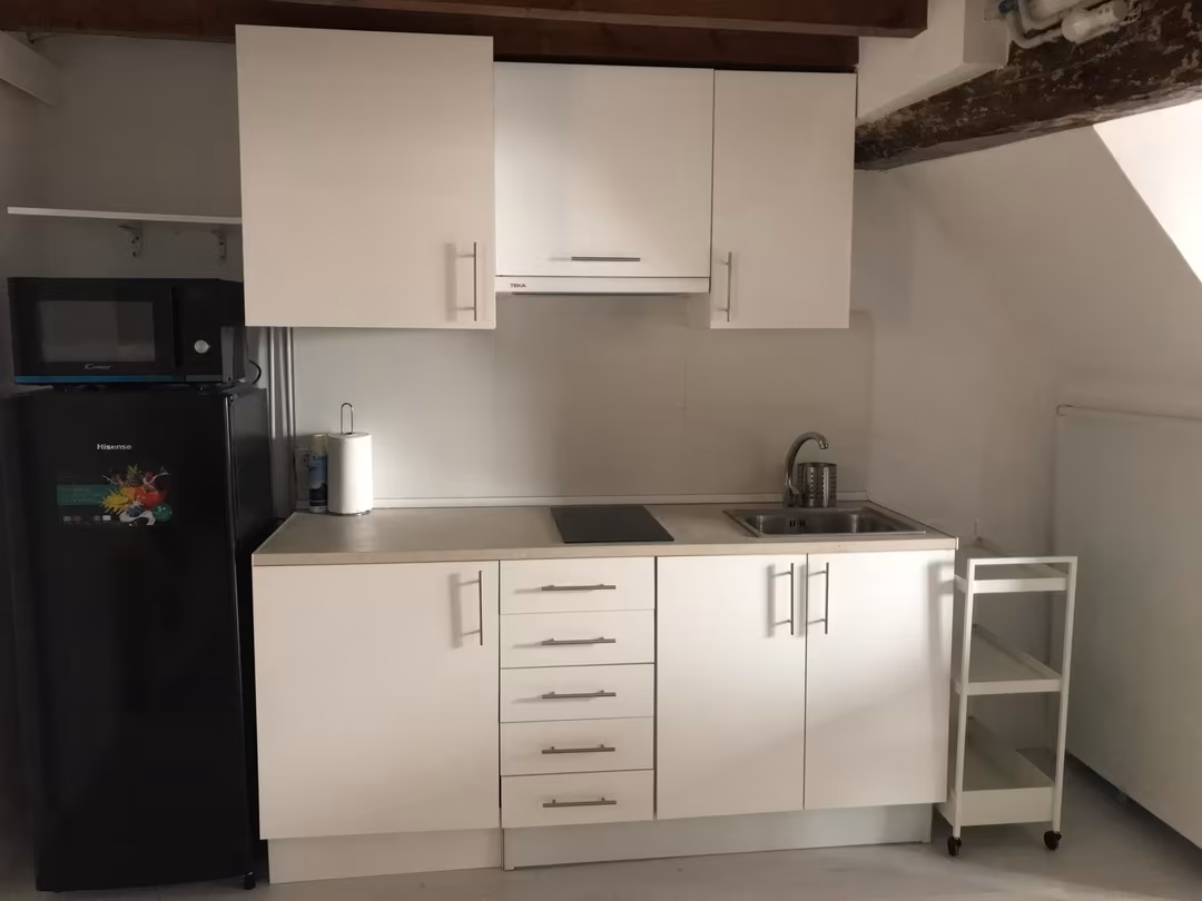 Estudio en  Carrer de Sant Alonso 18 - Foto 6