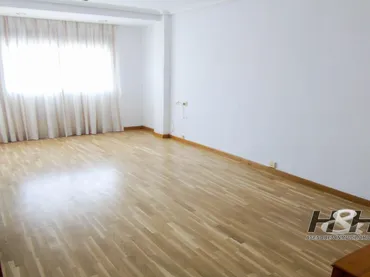 Piso en Burjassot - Foto 1