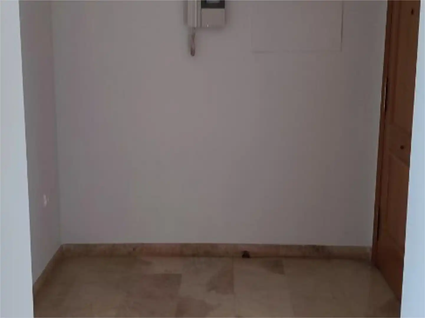 Piso en  Carrer Benifaió 1 - Foto 3