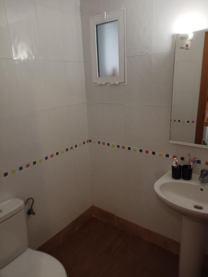 Casa adosada en  Calle Monte de Santa Pola 35 - Foto 6