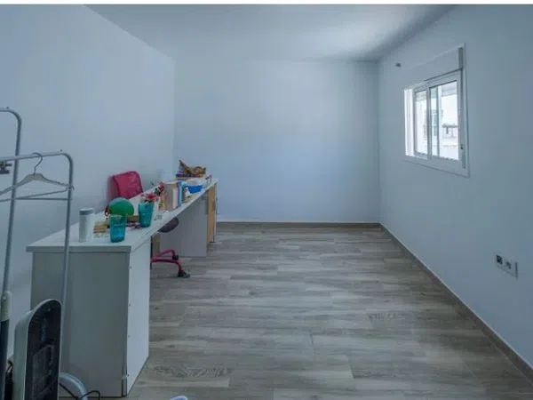 Chalet adosado en Calle Leopoldo Alas Clarín, 22, Arco norte - Avda España, Arco norte - Avda España - Foto 1