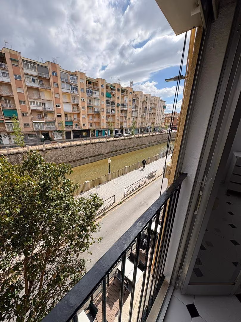 Piso en  Calle Ribera del Genil 15 - Foto 13