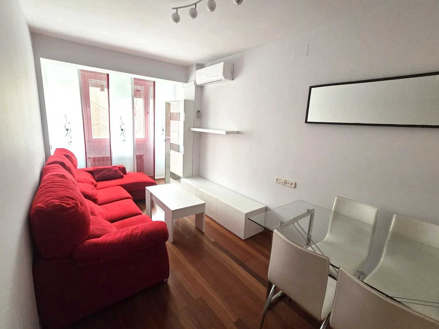 Piso en calle de Aguilón, 7