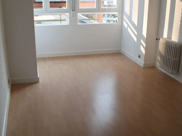 Piso en calle de Orense, 12