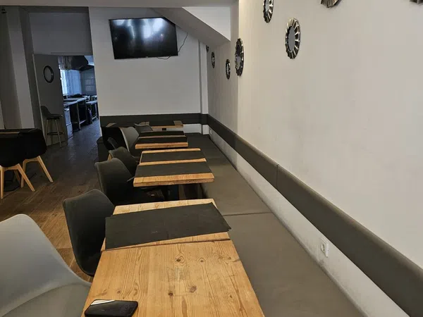 Bar, bocatería en traspaso en Calle de Bernat Descoll, 52 - Foto 3