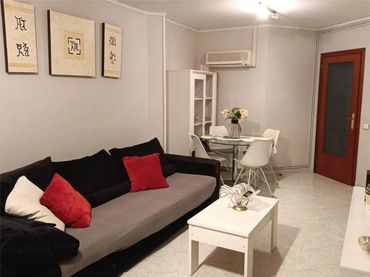 Piso en  Carrer Josep Anselm Clavé 18 - Foto 5