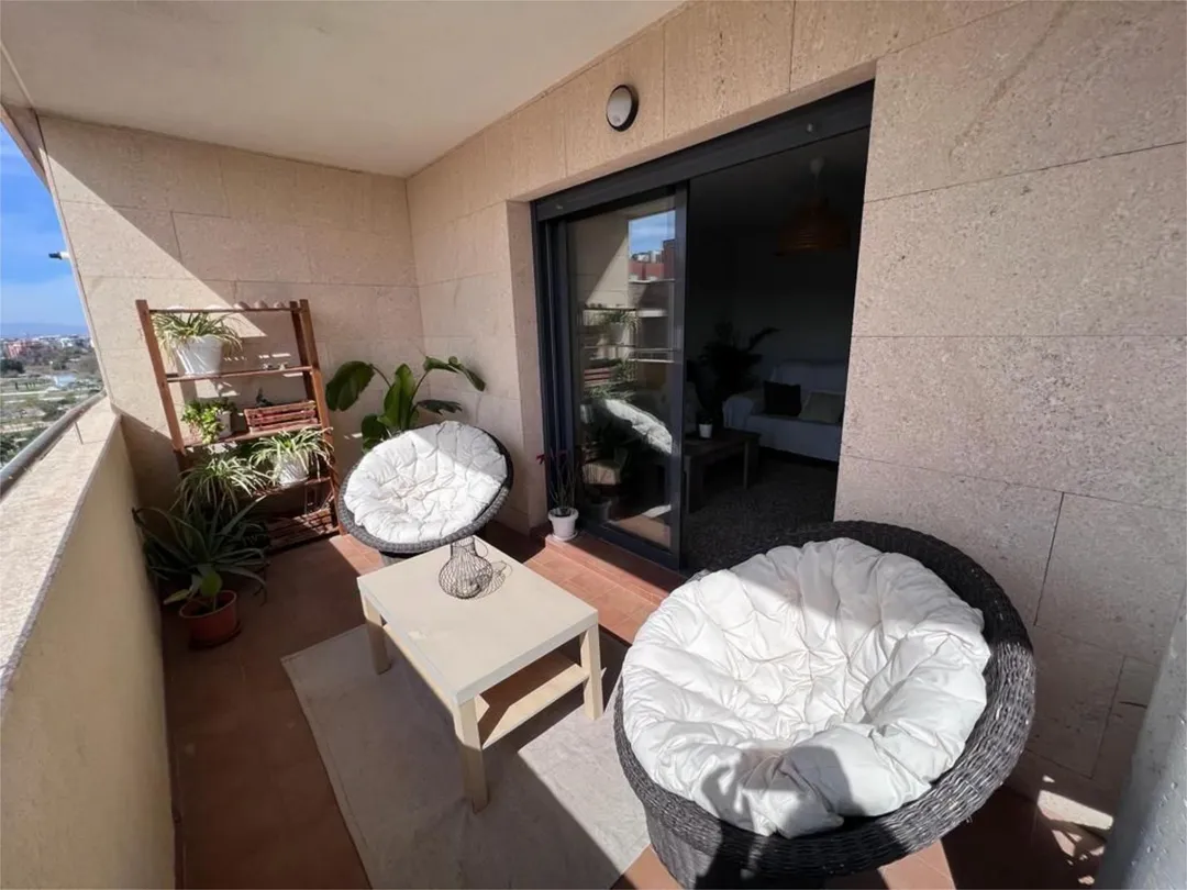 Piso en  Avenida Don Juan de Borbon 98 - Foto 3