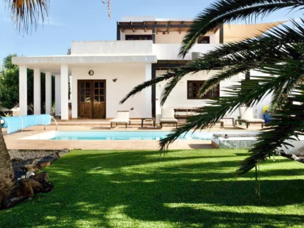 Casa o chalet independiente en Calle Cerco de Los Franquiz, 9, Lajares, Lajares - Foto 1