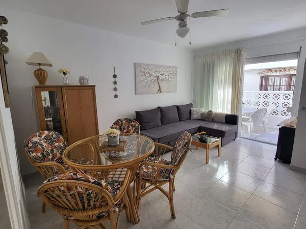 Chalet adosado en Avenida Esperanto, 10, Centro Internacional, Centro Internacional - Foto 2