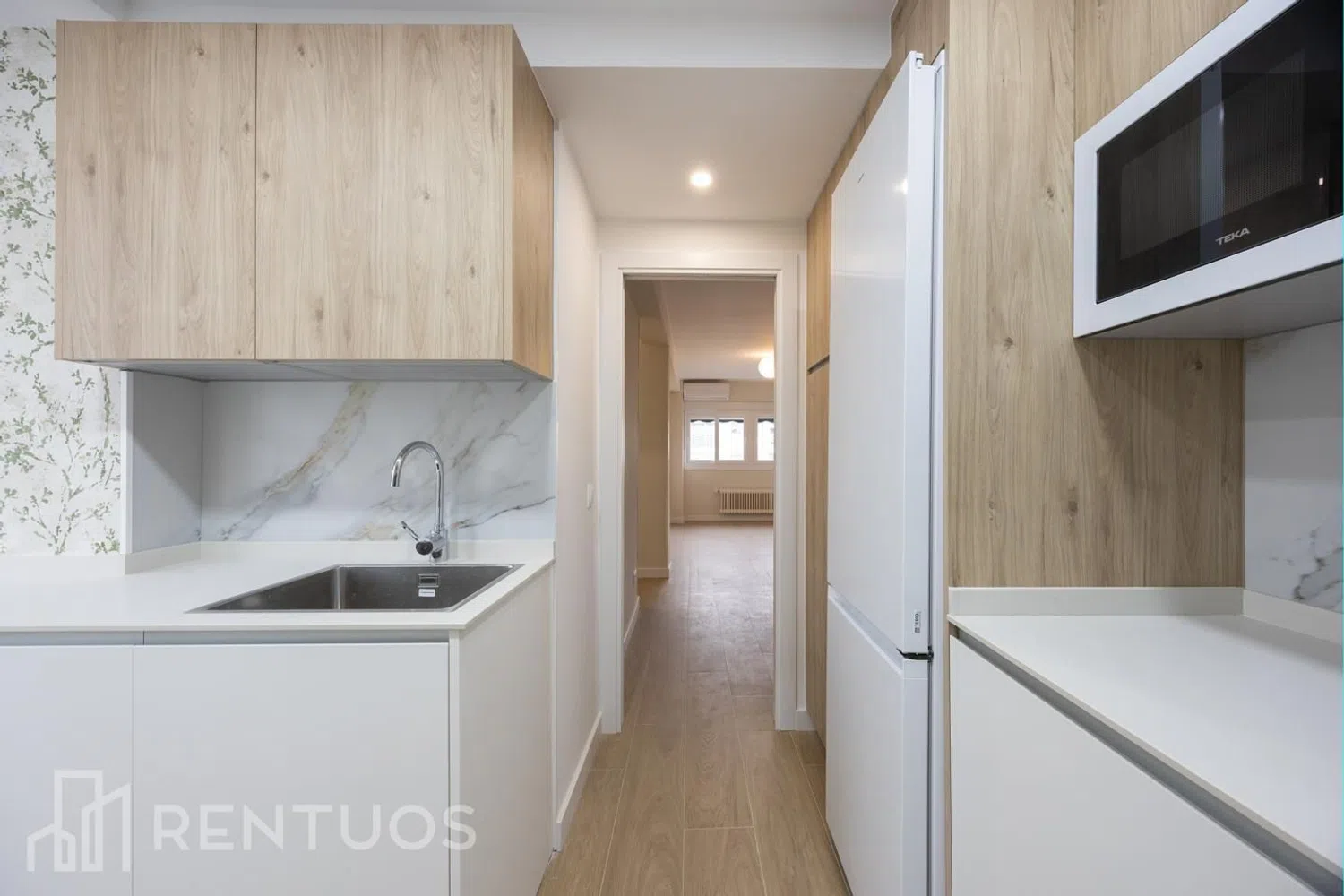 Piso en avenida del General Perón - Foto 11