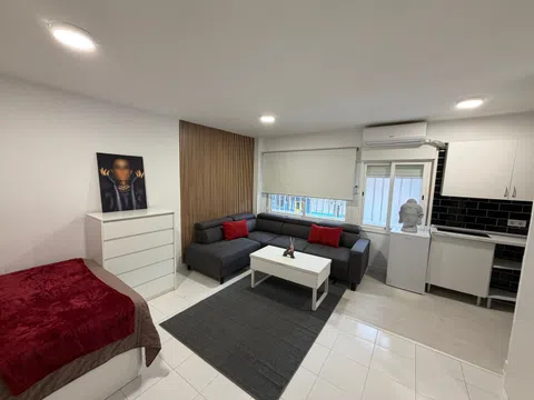 Estudio en calle Pintor Velazquez, 1 - Foto 9