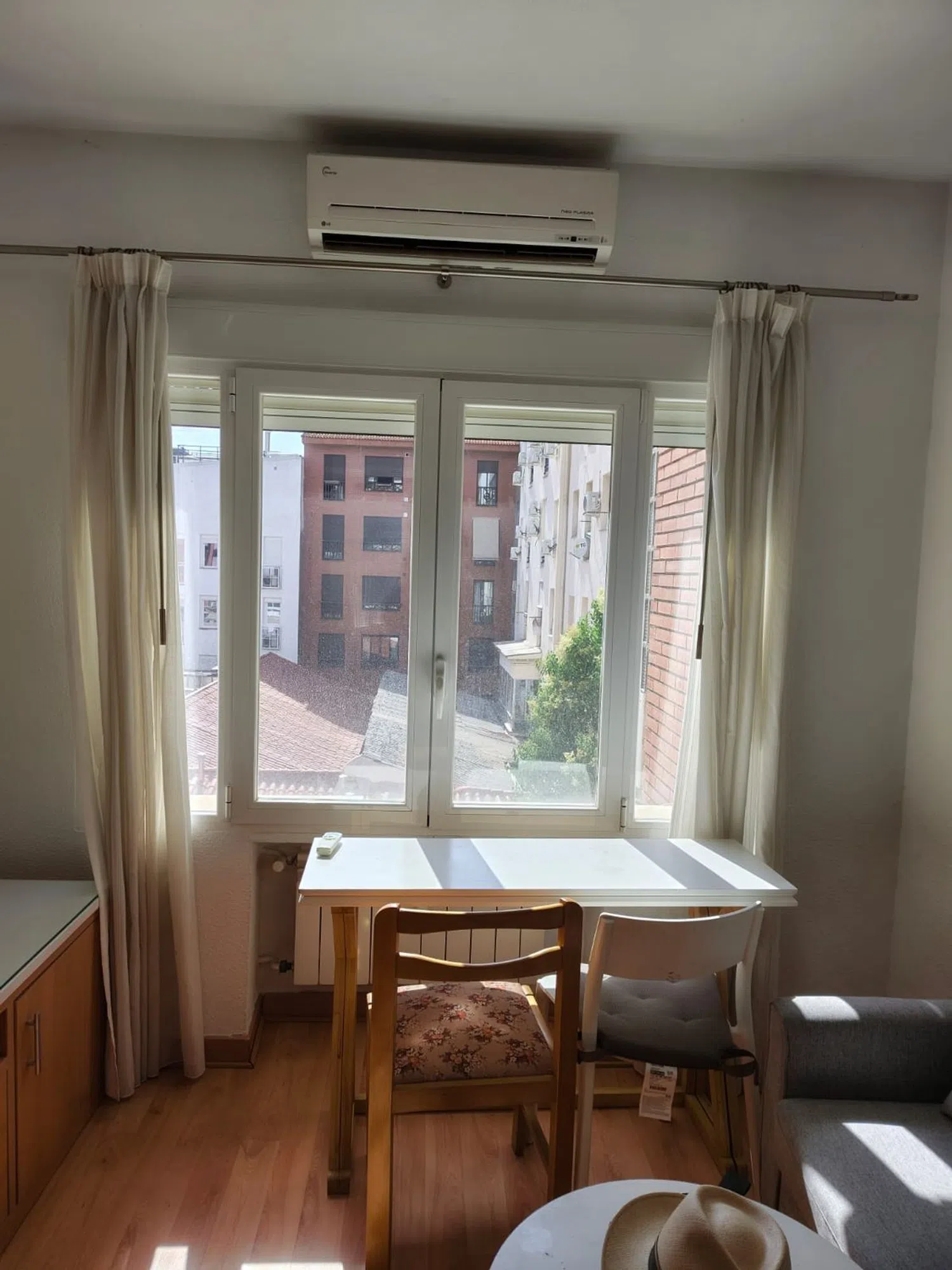 Estudio en calle de Galileo, 27 - Foto 2