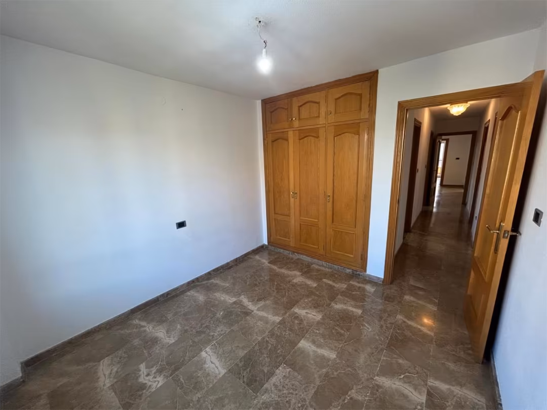 Piso en  Calle Pintor Manuel Maldonado 25 - Foto 15