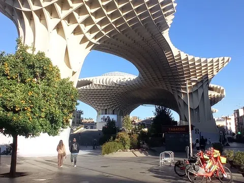 Piso en calle Jerónimo Hernández, 28