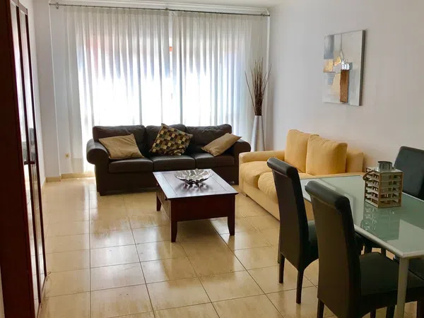 Piso en calle Concejal García Feo, 22