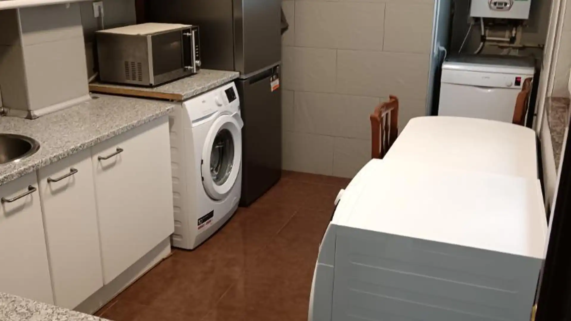 Piso en  Calle Velasquita Giráldez 12 - Foto 6