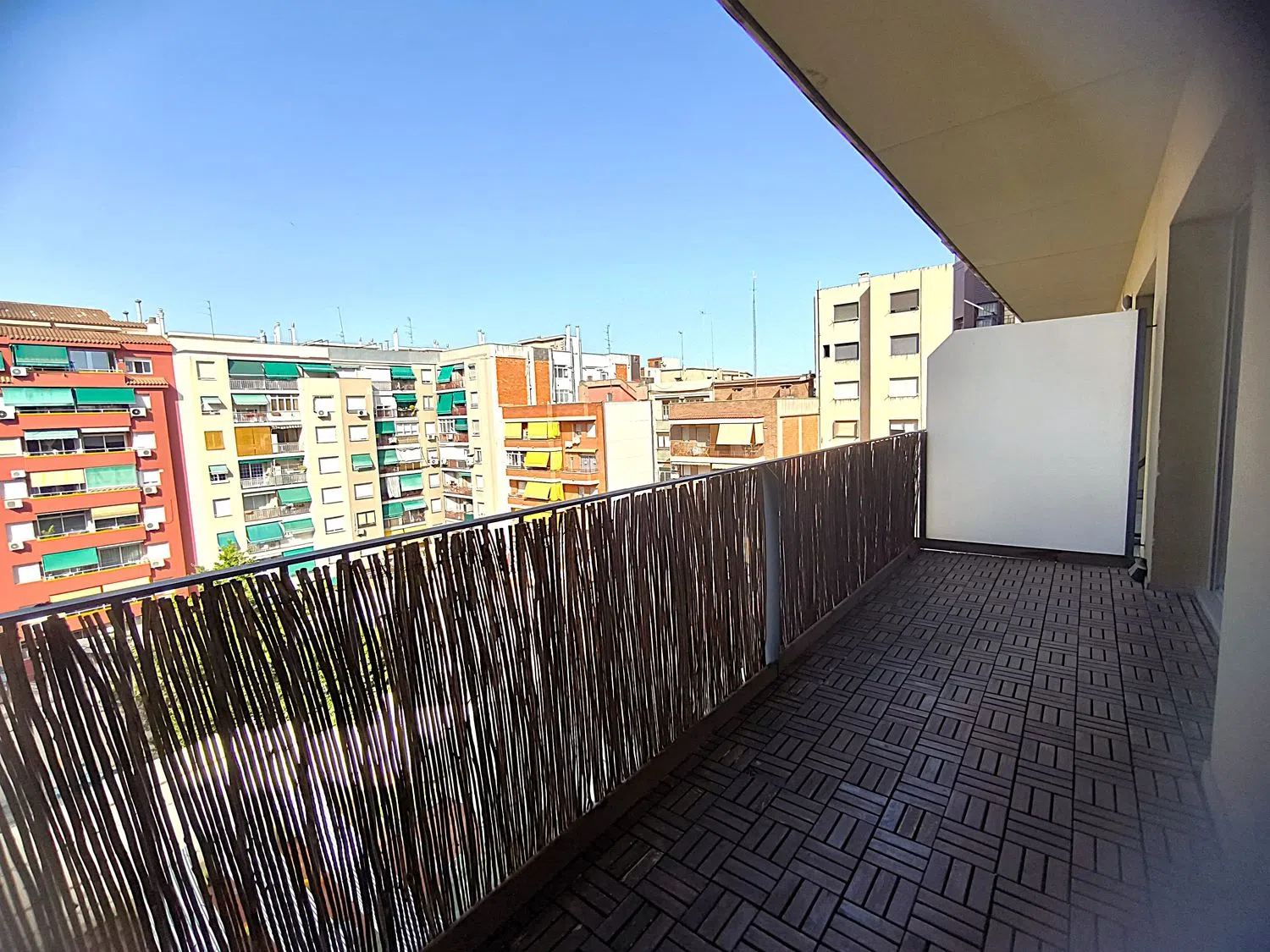 Piso en calle de Roger de Flor, 98 - Foto 1