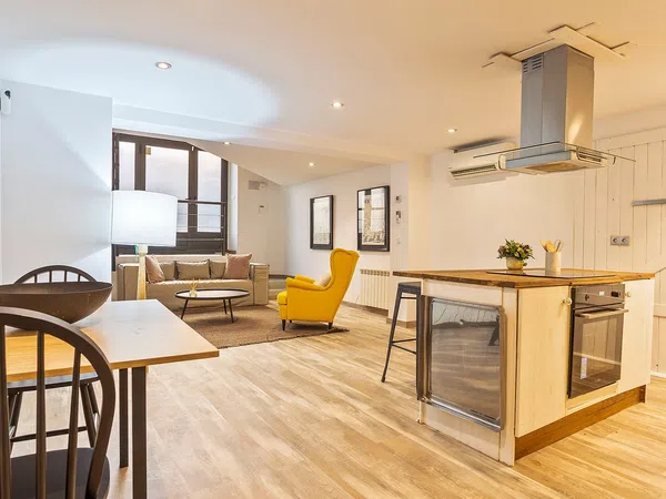 Dúplex en Barrio El Fort Pienc - Foto 2